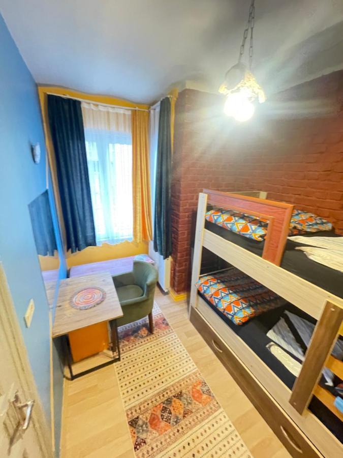 Апартаменти Taksim Pera House Стамбул Екстер'єр фото